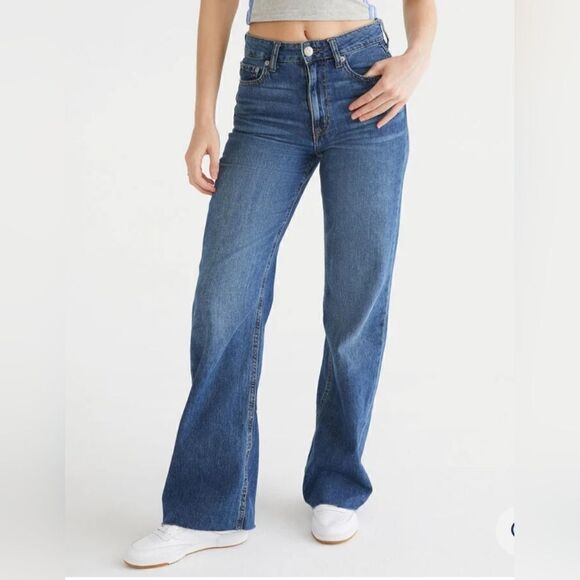 Juniors Aeropostale Size 14 jeans. - Picture 1 of 11